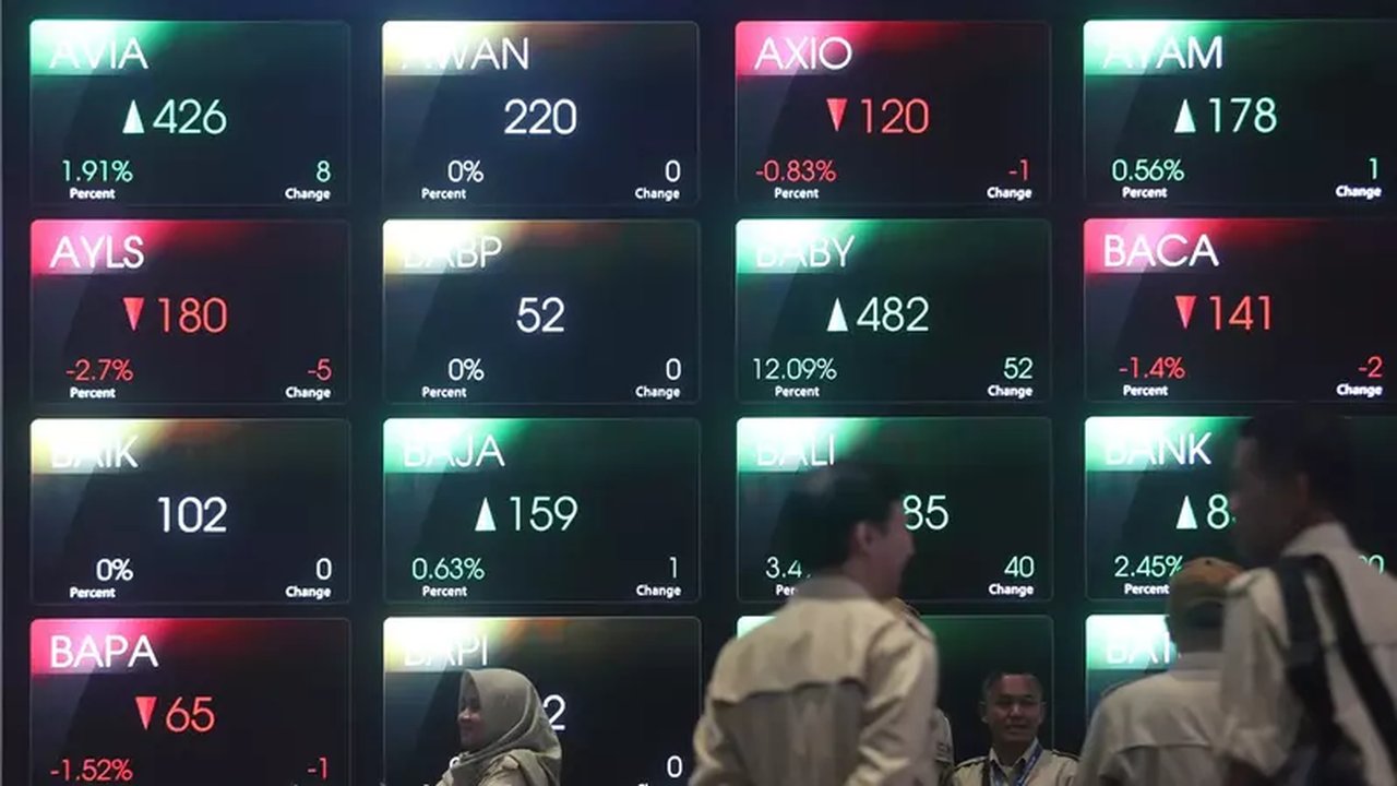 441097